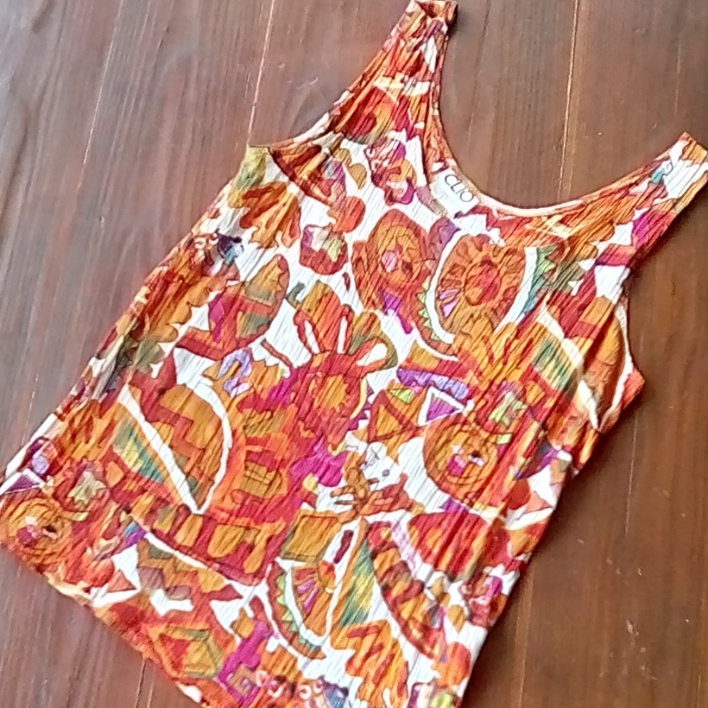 Vibrant Tank Top by CLIO